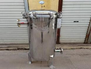 臨沂搖臂式多濾袋過濾器 布袋式過濾器 不銹鋼袋式過濾器